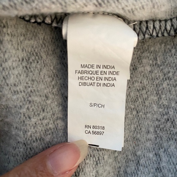 Lucky Brand Black & Silver Stripe Sweater Women S Small - Picture 3 of 5